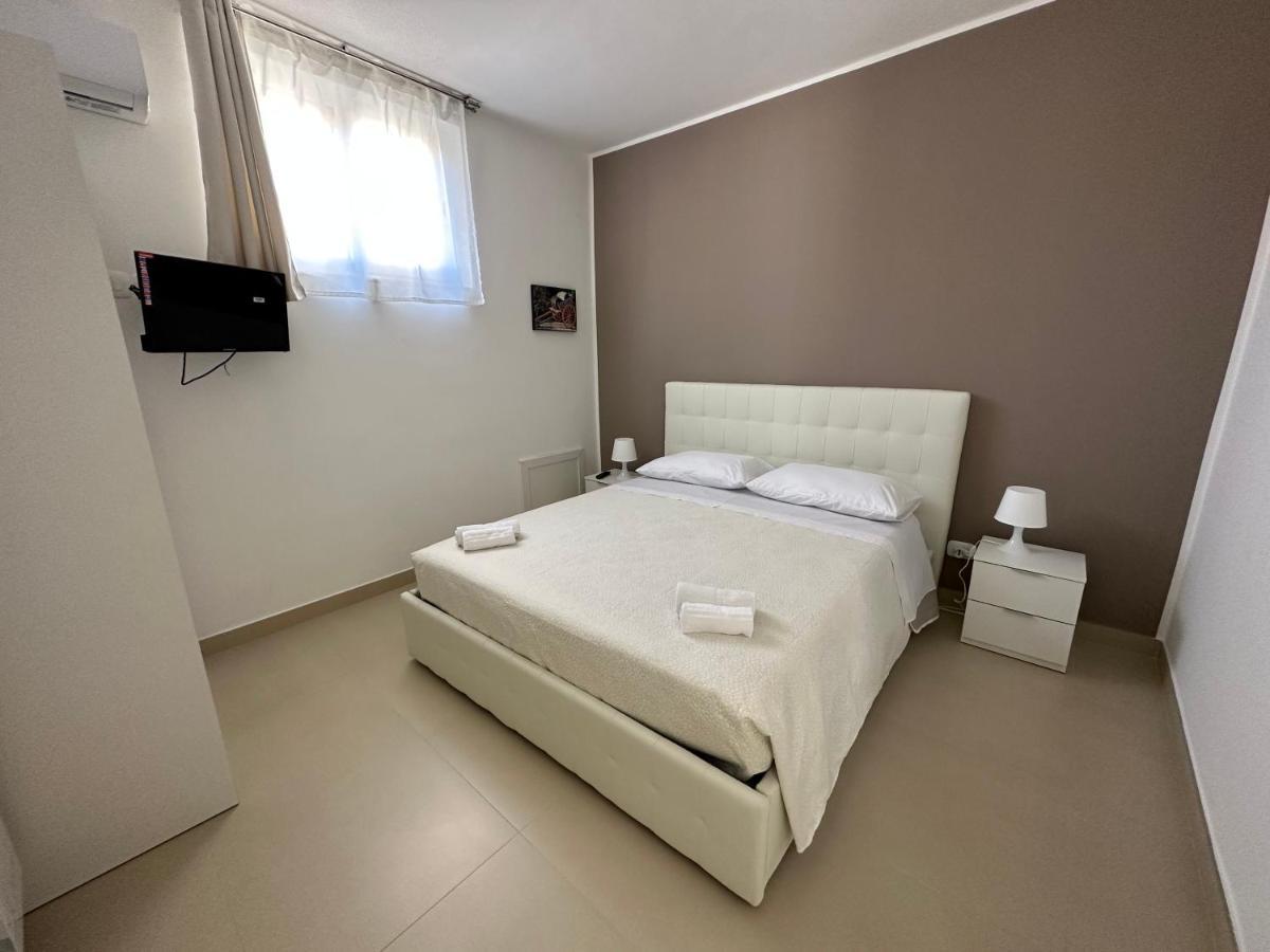Four Rooms Naxos Giardini Naxos Exterior photo