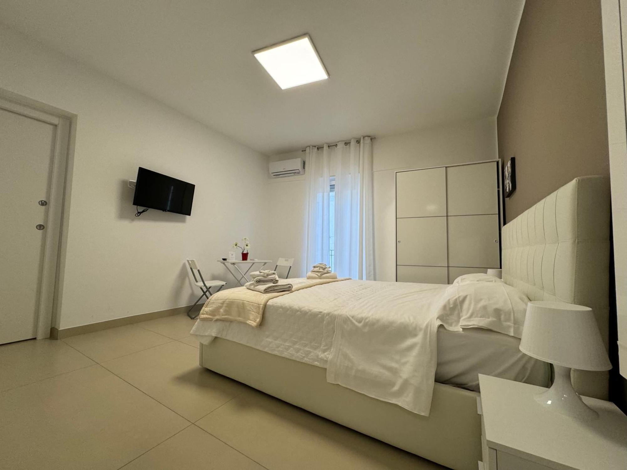 Four Rooms Naxos Giardini Naxos Exterior photo